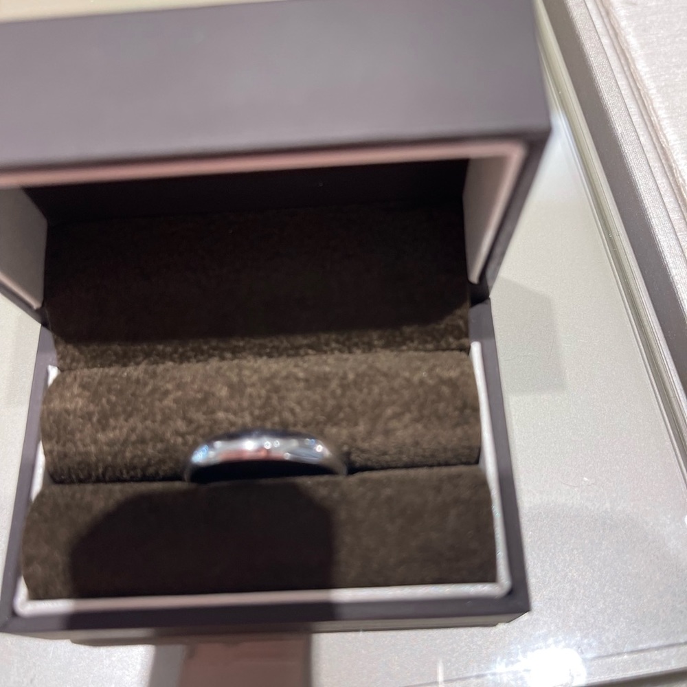 Never worn size 12 men’s wedding band